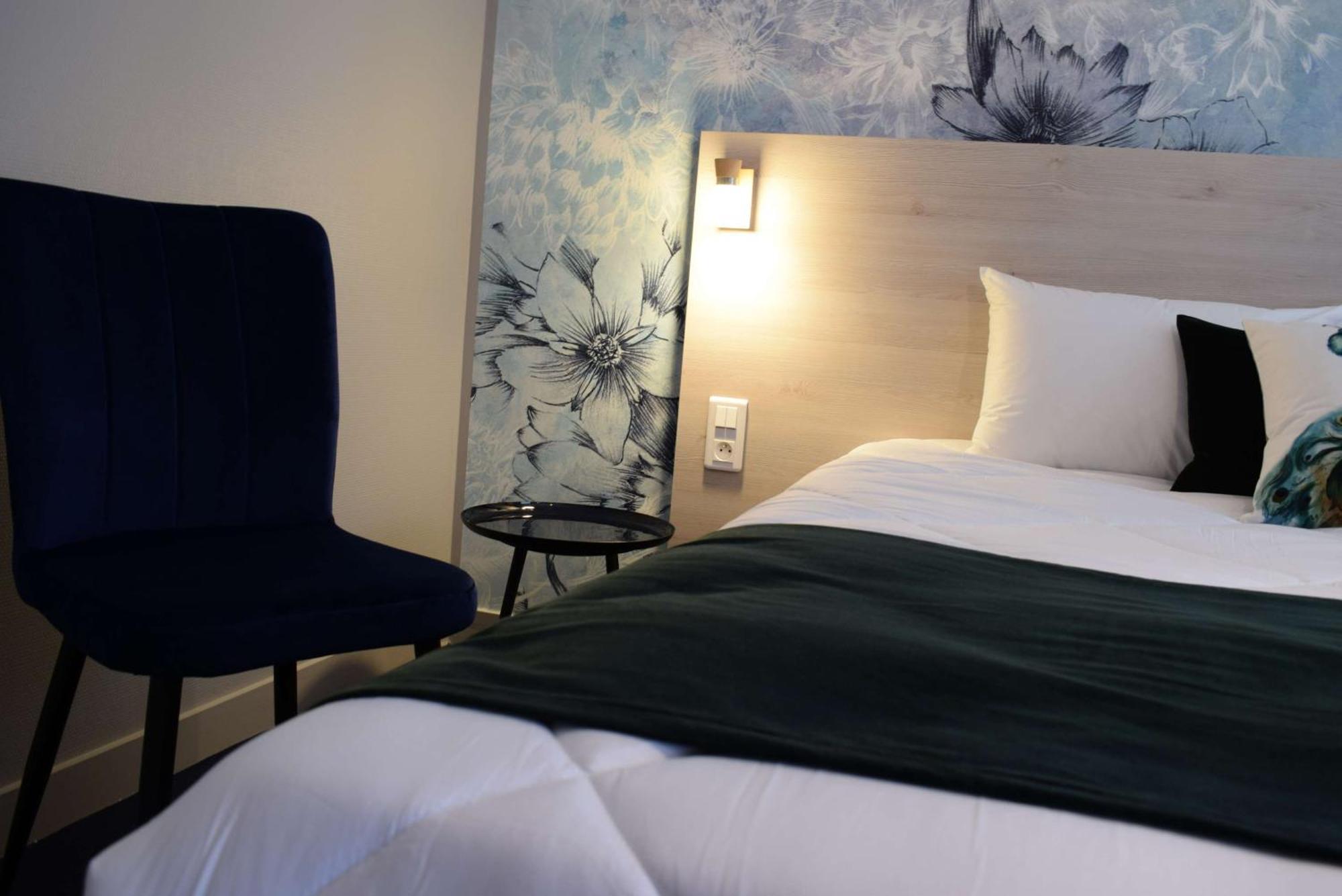 Brit Hotel Au Pays De Vitre Etrelles ภายนอก รูปภาพ