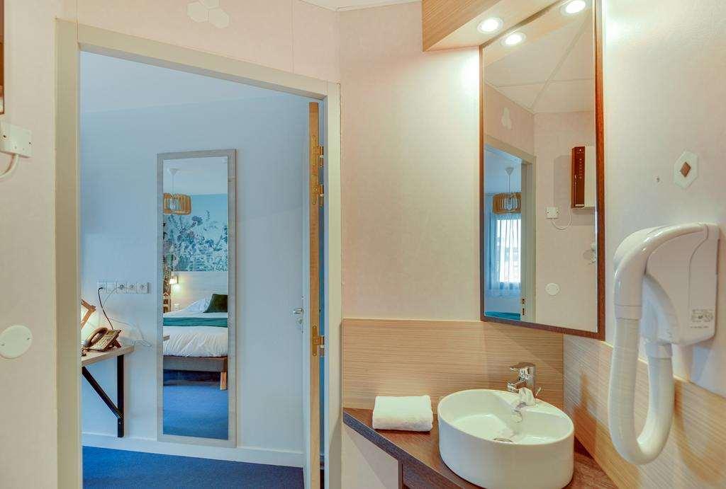 Brit Hotel Au Pays De Vitre Etrelles ห้อง รูปภาพ